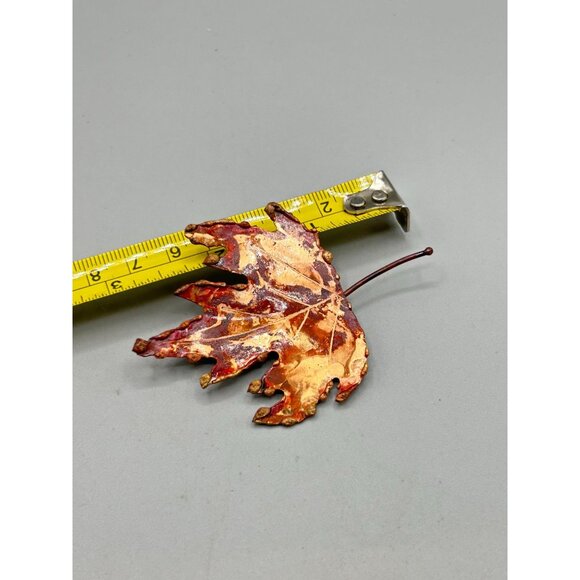 Vintage Brutalist Brass Pin Brooch Maple Leaf Shaped Handcrafted 70s Jewelry - Picture 6 of 6